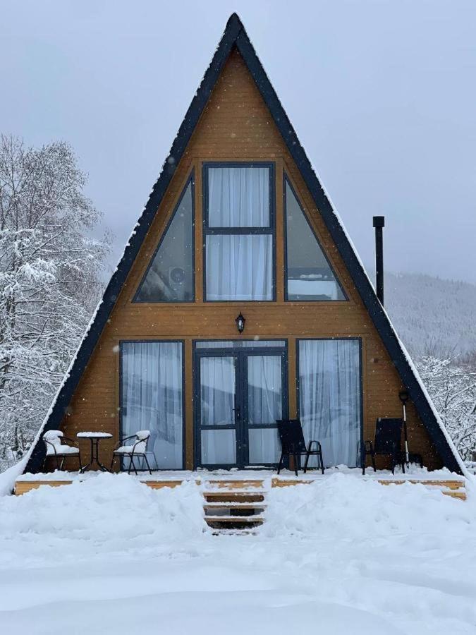 Winterfell Местія Екстер'єр фото